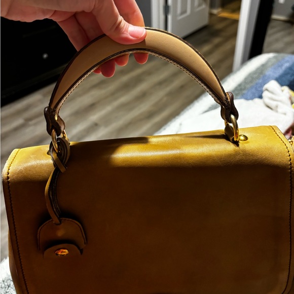 miu miu bag - Picture 3 of 8